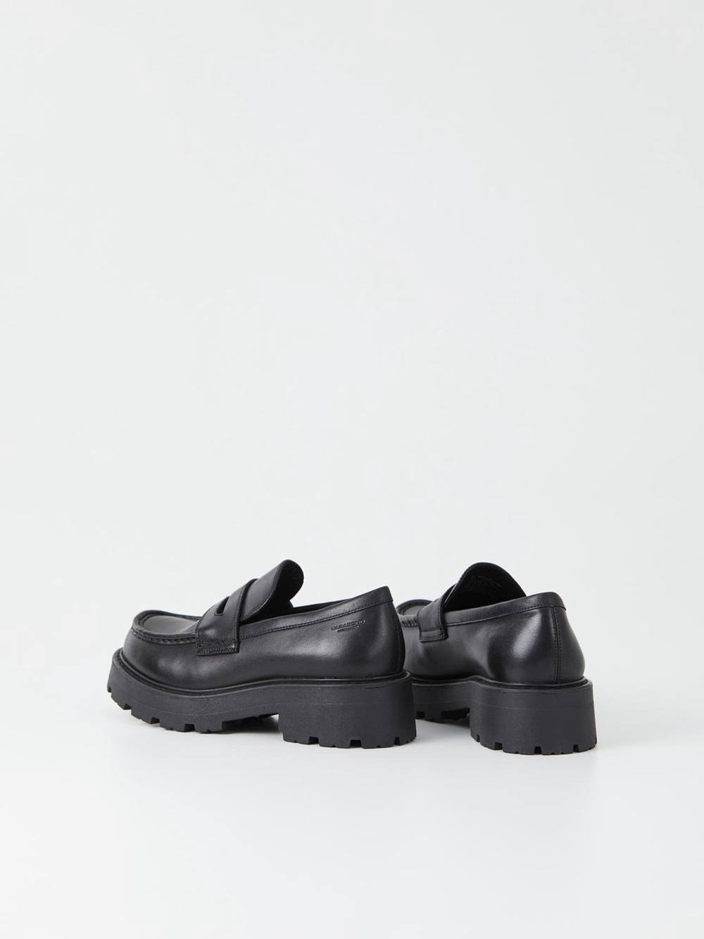 Vagabond Black Leather “Cosmo 2.0” Penny Loafers - Picture 12 of 12